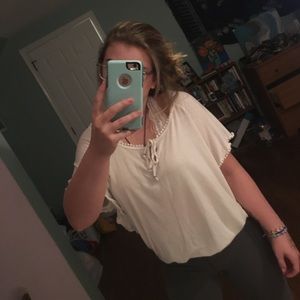 AMERICAN EAGLE WHITE BOHEMIAN TOP